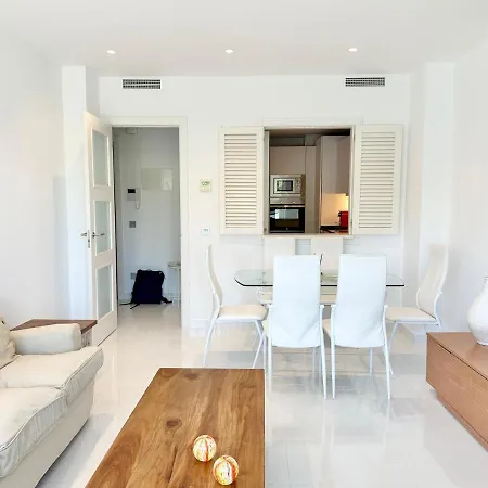 Center Of - Eaw Homes Marbella